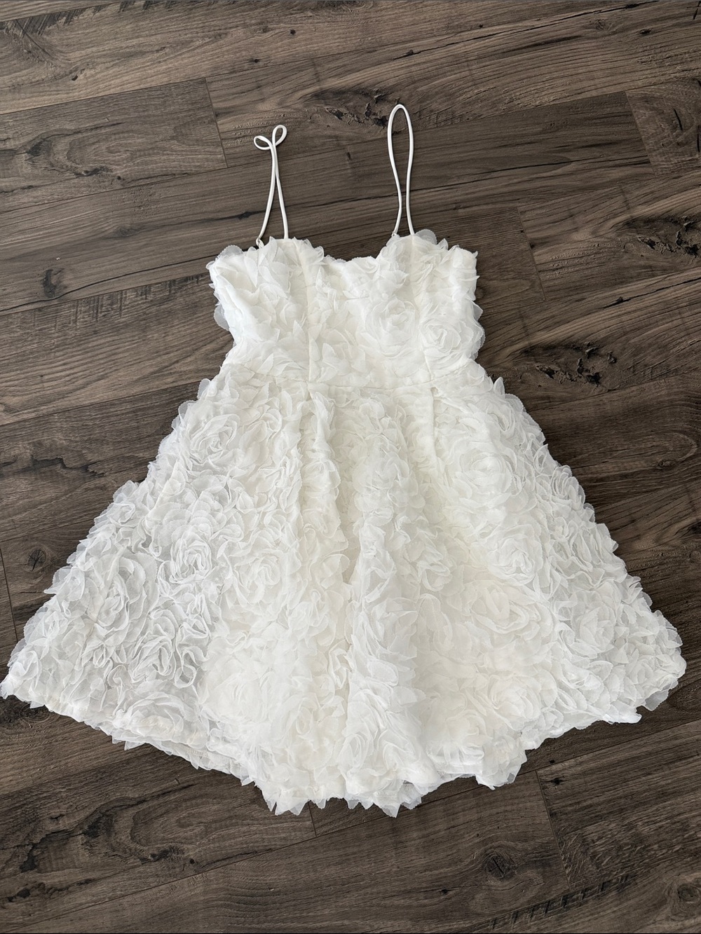 Womens White Rosette Spaghetti-Strap Formal Dress